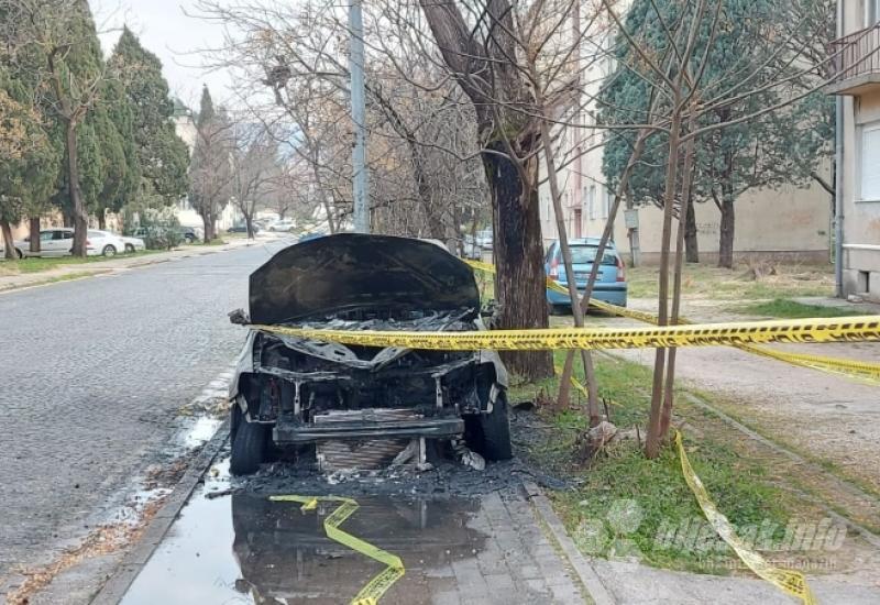 Izgorio automobil u Rodoču